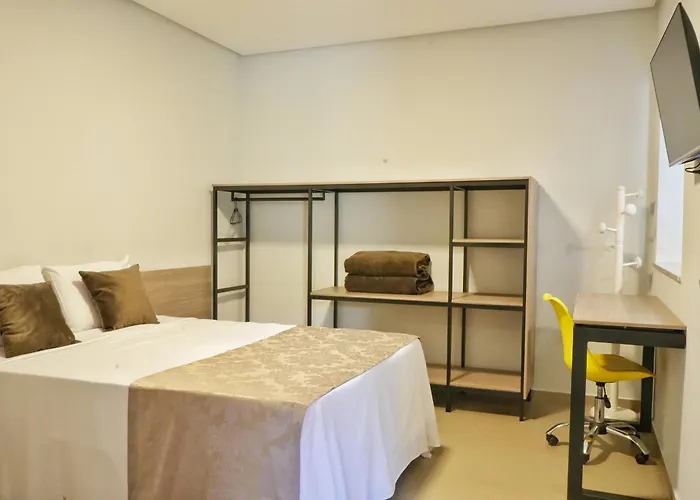 Bristol Villaggio Rosa Aruja